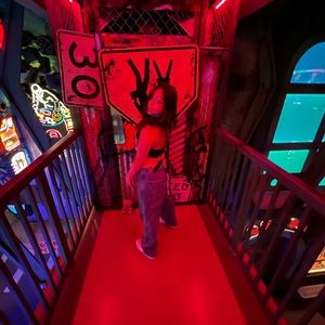 Meet your Posher, Kayla